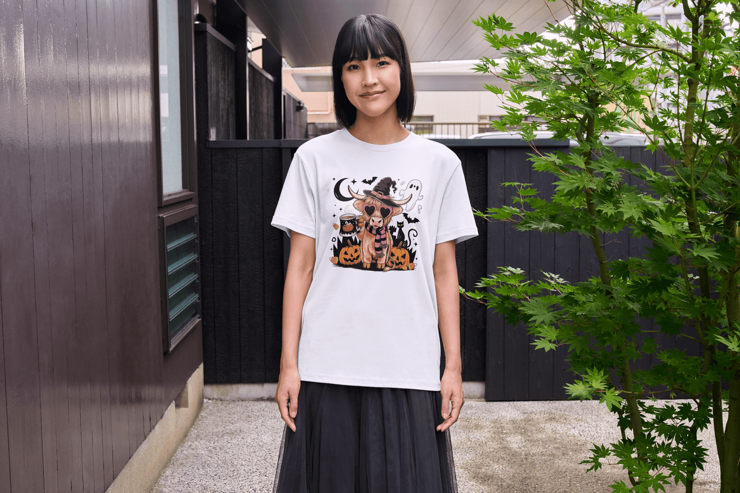 Cow Halloween T-Shirt – Cute Spooky Cow Graphic Tee