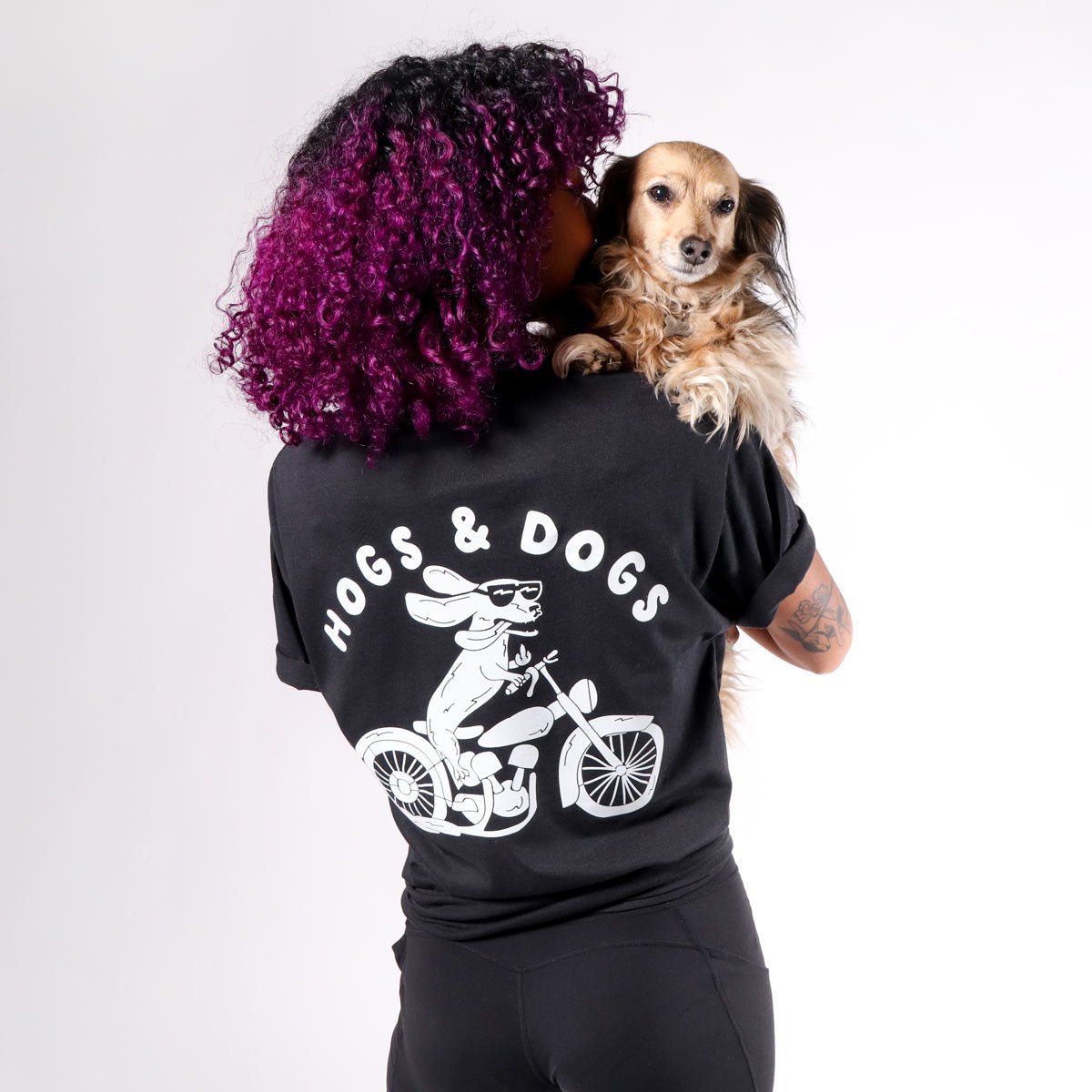 hogs & dogs unisex tee