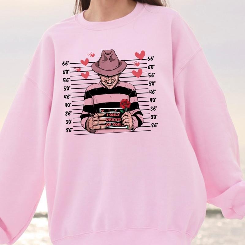 Horror sweater 2 for 40 with keychain