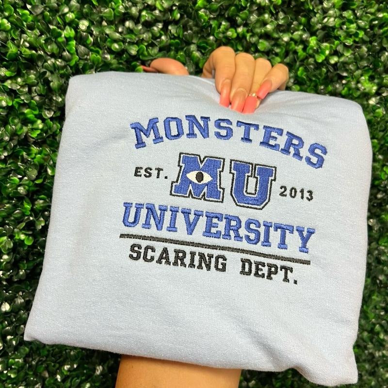 MU embroidered sweater