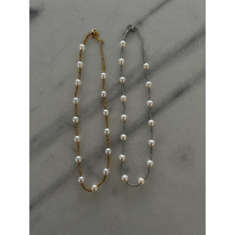 PEARL BEADED NECKLACE
