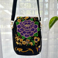 Small artesanal cross body