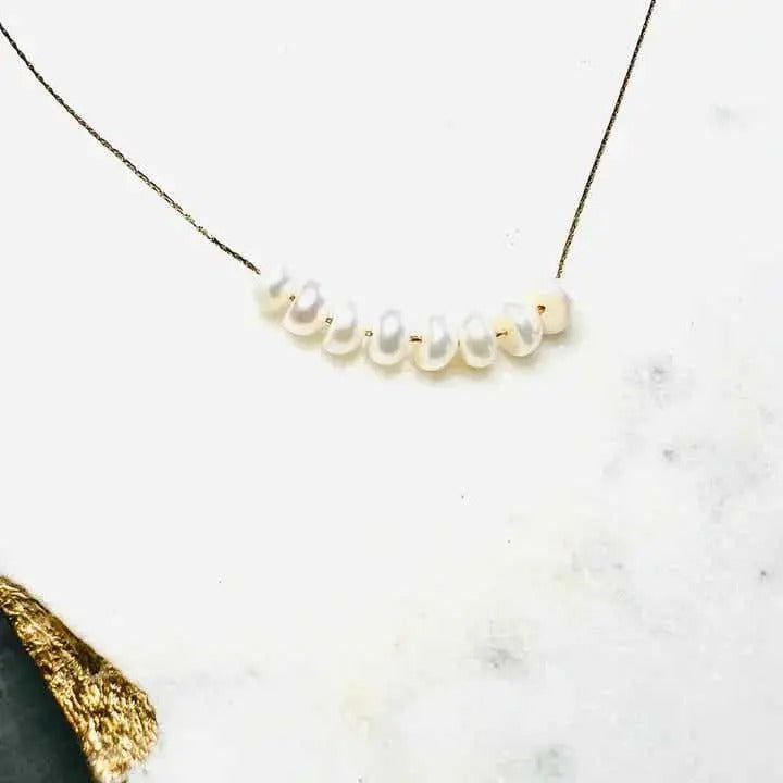 The Dainty Necklace