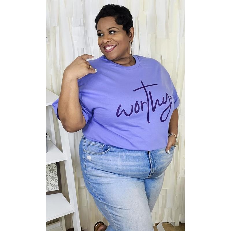 Worthy Graphic T-Shirt