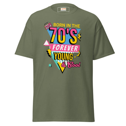 Born in the 70's T-Shirt | Graphic Bold Tee